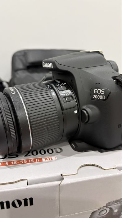 Фотоапарат Canon 2000D с гаранция