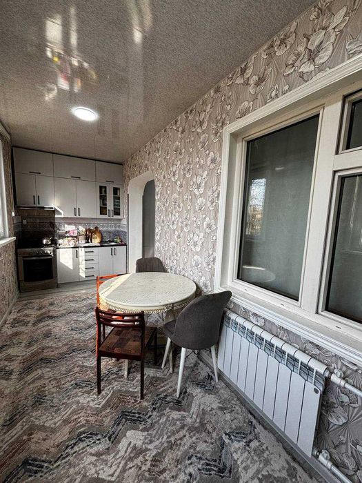 Продаётся квартира в Банковском Доме.