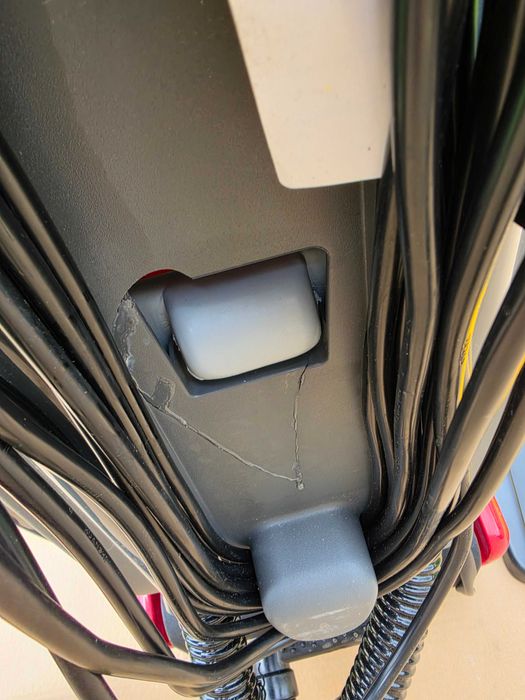 Masina pentru spalat si aspirat pardoseli CRYSTAL CLEAN Lavor