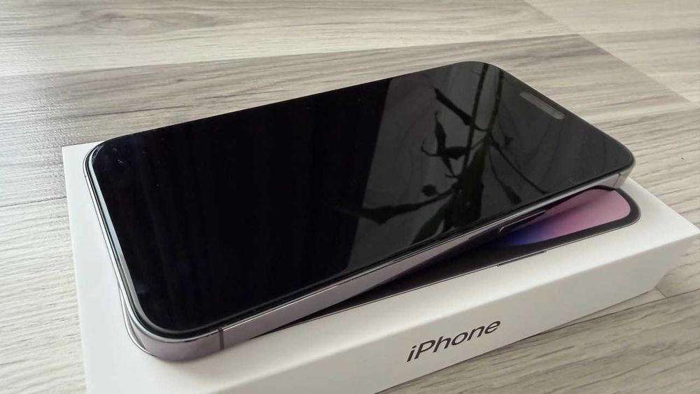 IPhone 14 Pro Max - комплект AirPods 3, adapter - 20W