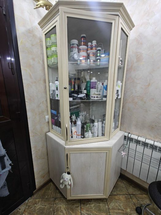 Продается Шкаф