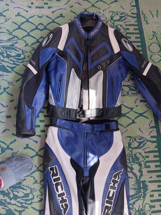 Costum moto piele Richa -mărimea S