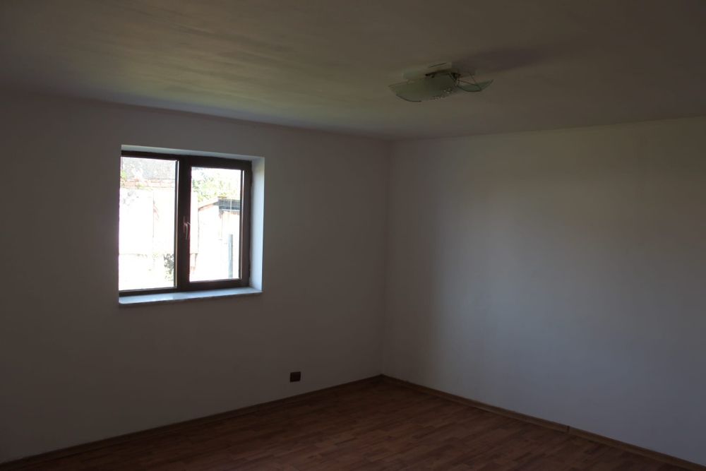 Vând casă Bradu Argeș 5 minute de Pitești