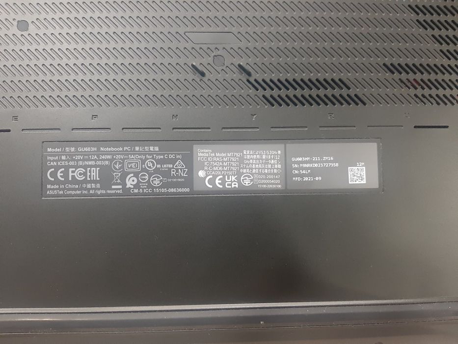 Срочно продаётся Ноутбук.