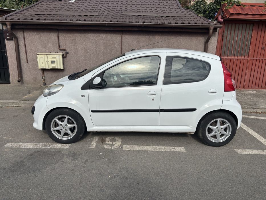 PEUGEOT 107 2007 — imagine 2