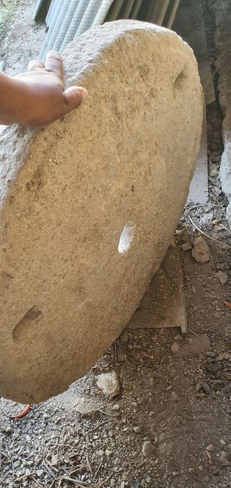 Tarihi buyim tgrmon tosh