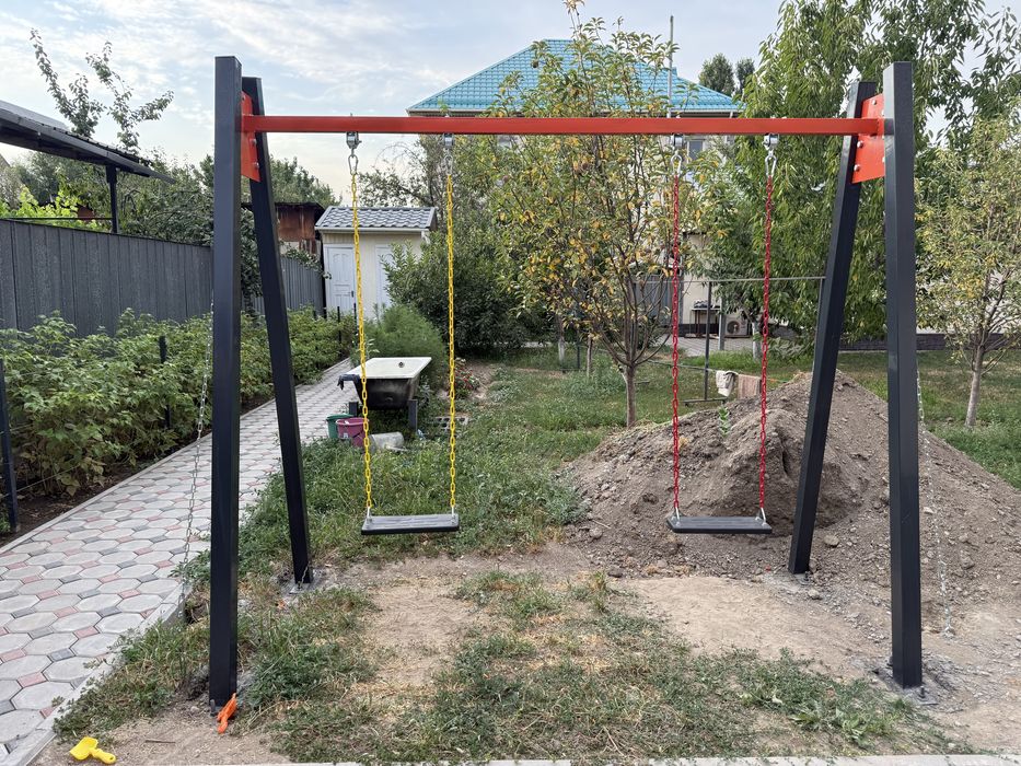 Продам детскую качелю