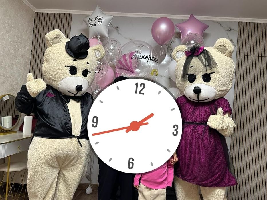 Поздравление от мишек тедди.  Ростовые куклы