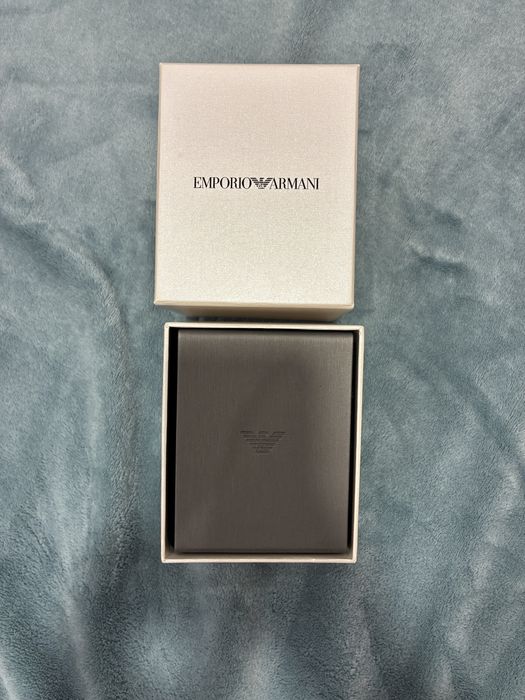 Часовник Emporio Armani