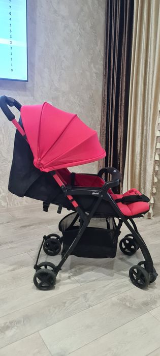 Продам коляску фирмы Чико