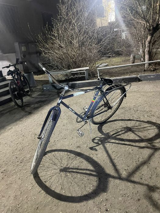 Продам велосипед в среднем состояние