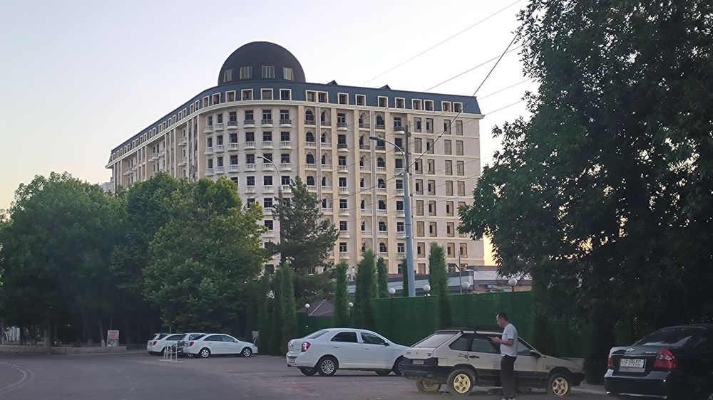 Продаю 2/9/11 на экобазаре. 35кв.м.