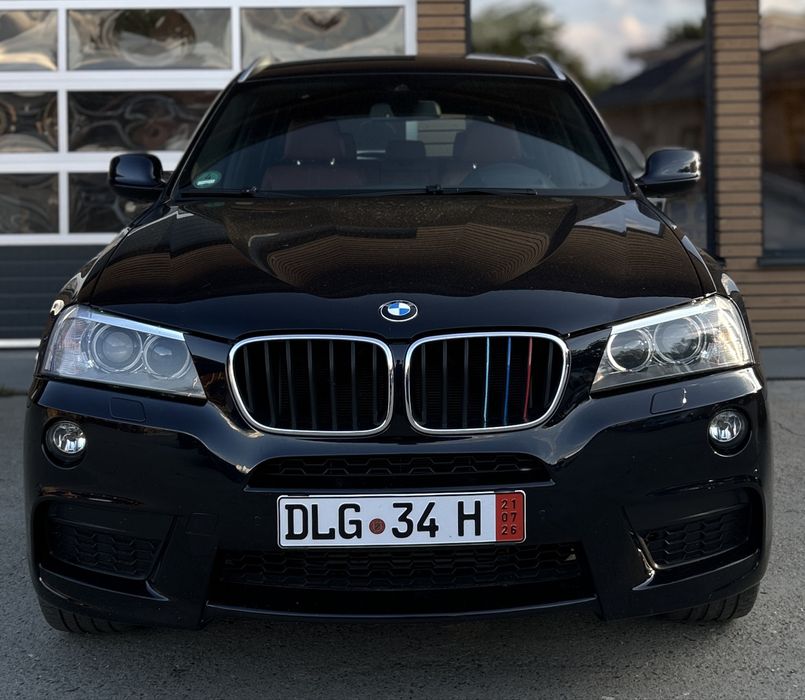 BMW X3 / F25 // M-Paket /// Automat // XDrive // 184 / Head Up Display
