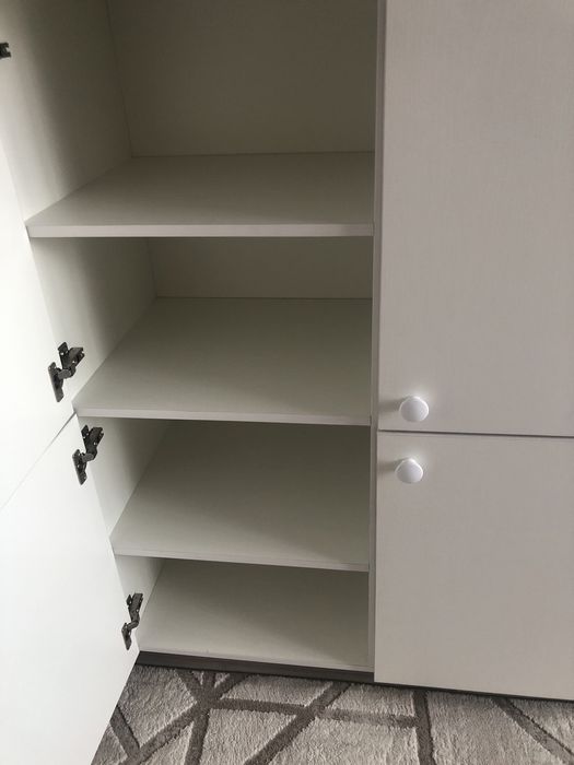 Продается шкаф .