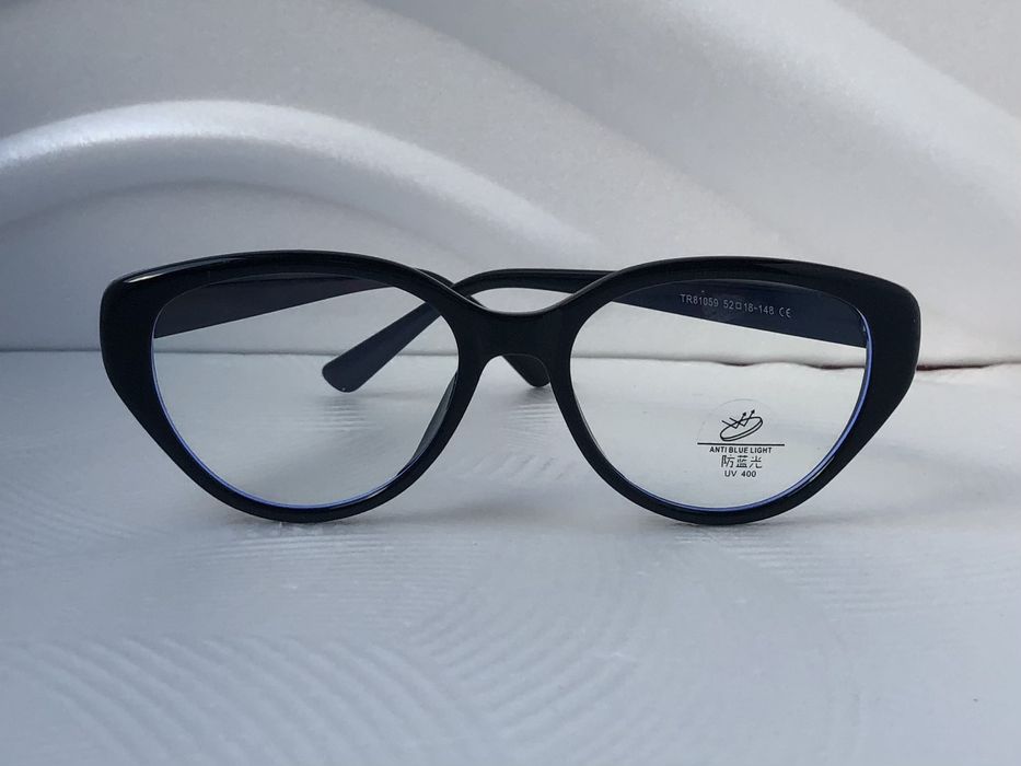 Прозрачни дамски очила за компютър