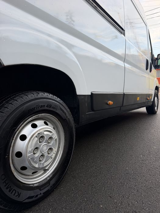 Fiat Ducato 2.3 Multijet 120 cai UNIC PROPRIETAR de NOU