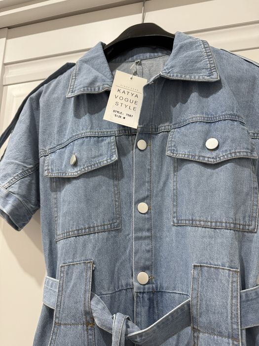 Джинсовый комбинизон, новый