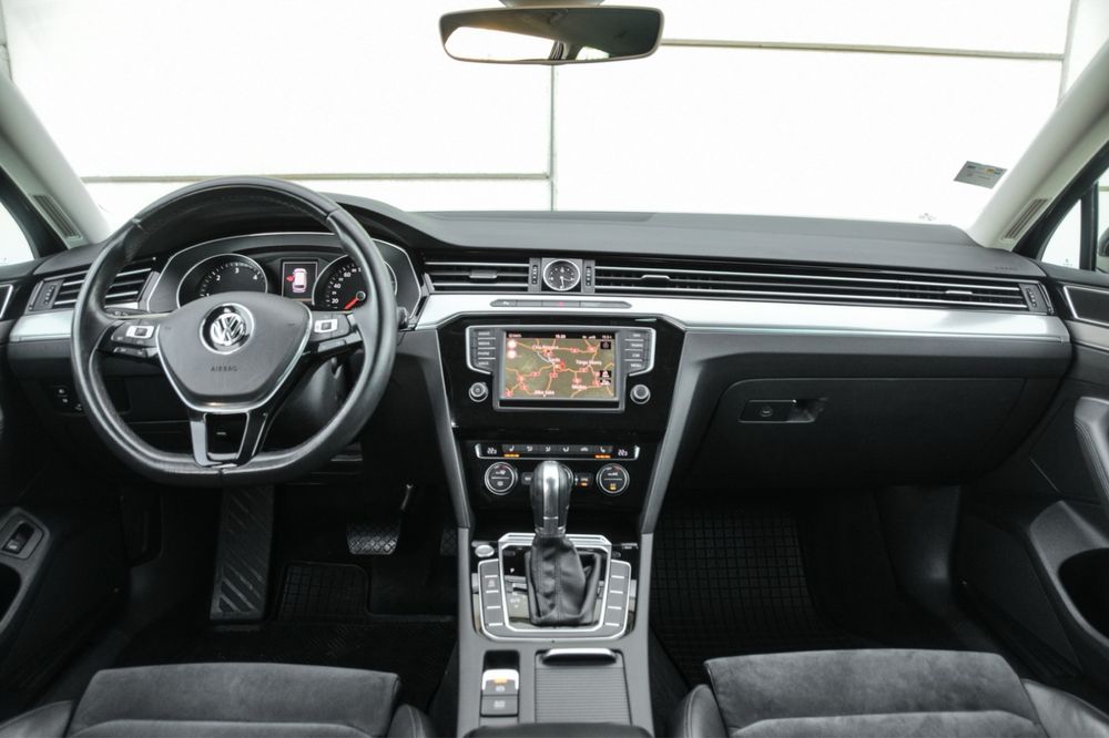 Volkswagen Passat Highline Full Led Matrix DSG 150Cp 2016