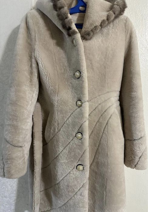 Продается Шуба (Тоң)