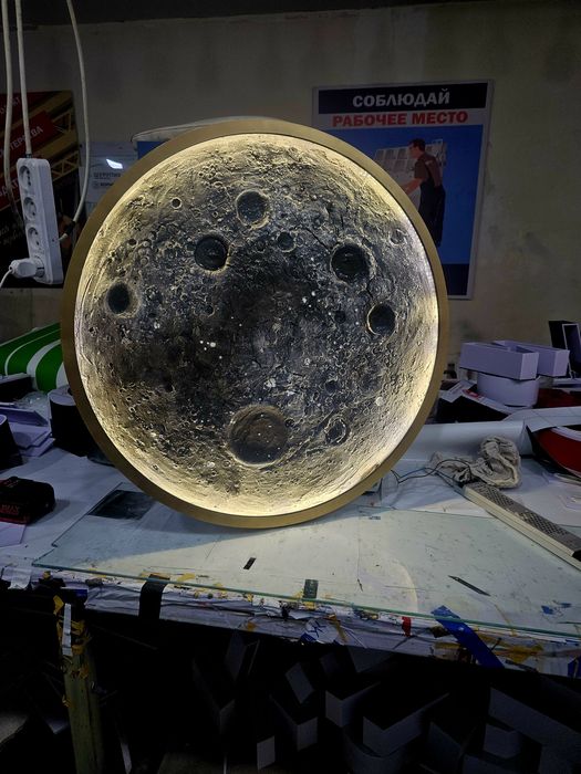 панно, луна от 35000тг