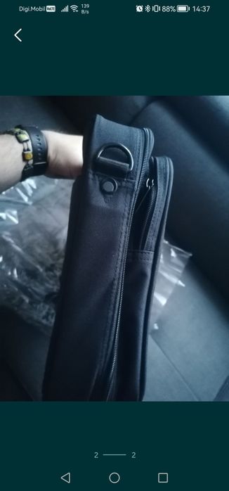Aproape Gratis, Geantă Laptop