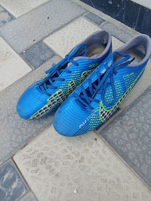 Бутсы Nike air, 37 размер.  Продаю людям из Ургенча