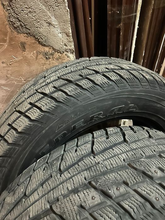 Продам зимнюю резину