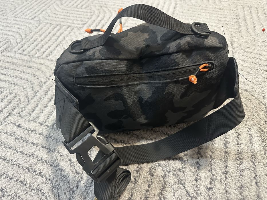 Vand borseta pentru pescuit