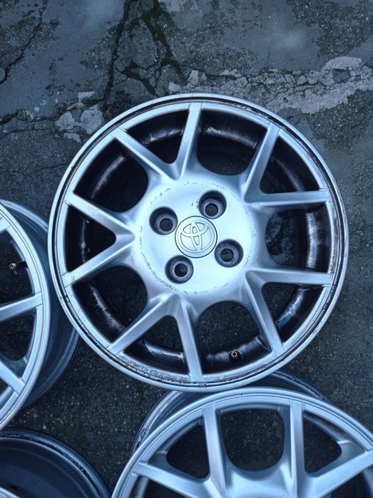 15 4x100 TOYOTA Оригинални-Внос от Австрия