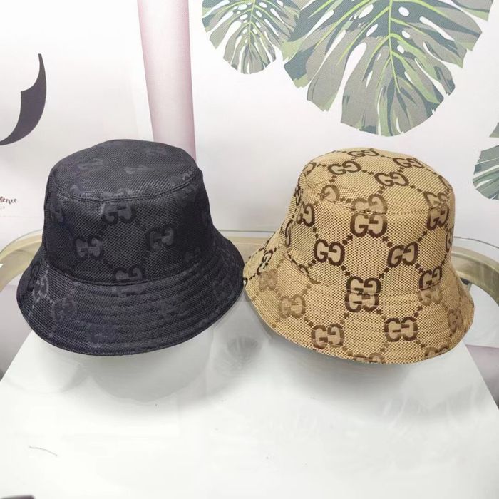 Шапки на Prada ,Dior, Gucci, и др