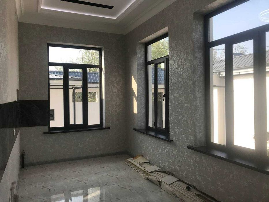 Назарбек Мевазор махаллада уйлар