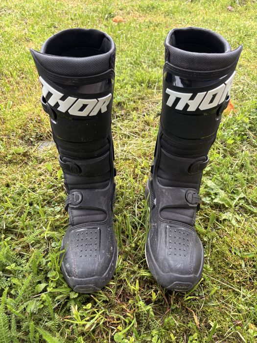 Кросови Ботуши Thor 43номер