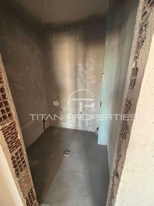 Продава се Тристаен апартамент в Пловдив, Тракия - 110 кв.м за 1145 €/кв.м - Снимка #6