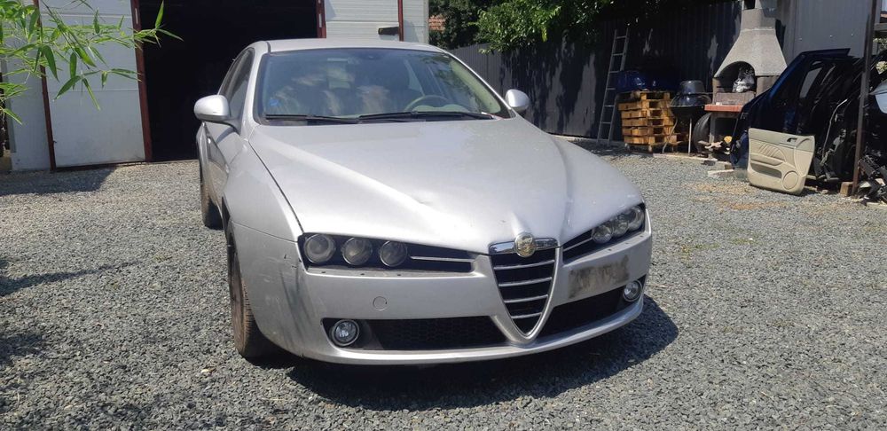 Dezmembrez Alfa Romeo 159 1.9jtd 150cp