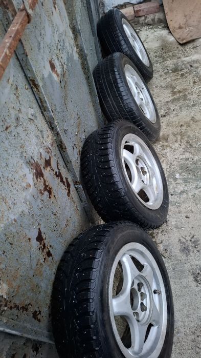 Продам колеса комплект