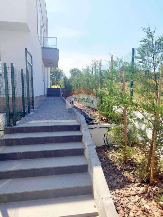 Продава се Къща в Варна, Виница - 267 кв.м за 1735 €/кв.м - Снимка #2