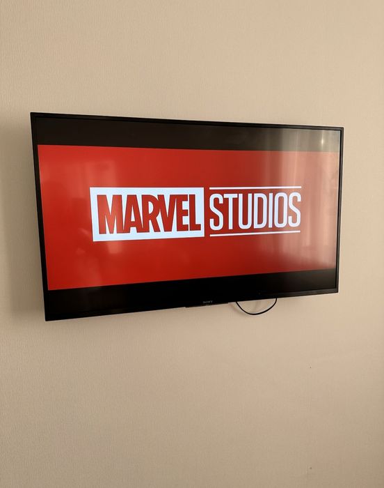 Sony Bravia 110 см smart tv телевизор