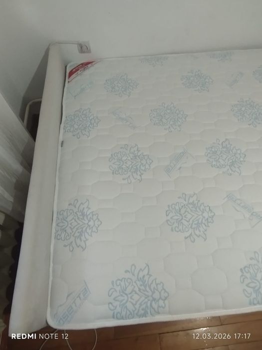 Двух местная кровать