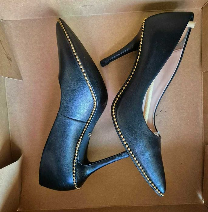 Черни кожени обувки на висок ток, Coach, 36