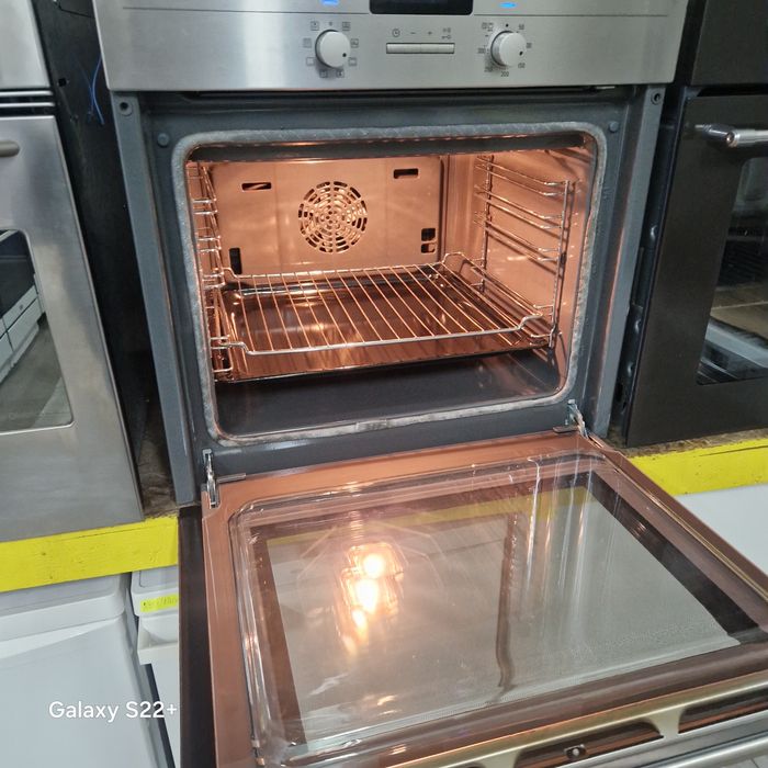 Фурна за вграждане SIEMENS Pyrolyse