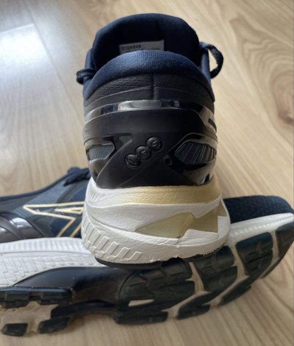 Asics GEL-Kayano 27 women/дамски спортни обувки/маратонки 39