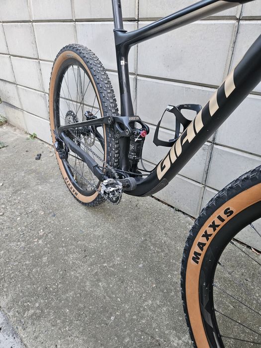 Двухподвес Giant Anthem Advanced Pro 29