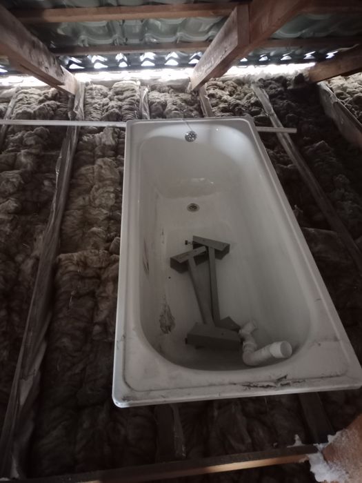 Продам Ванну 160*70 метал, Унитаз