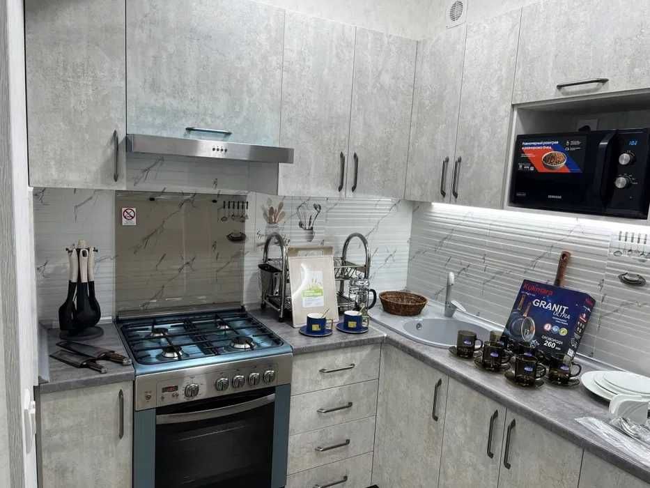 Сдаётся квартира в массив Киет**