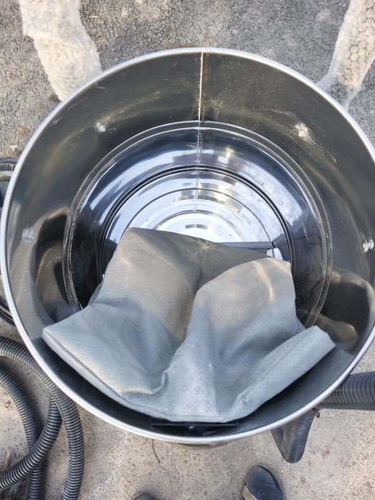 Строительный пылесос