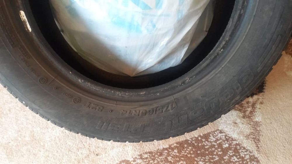 Продажа резины для машины