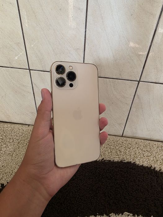 iPhone 13 pro max 100% sănătate baterie