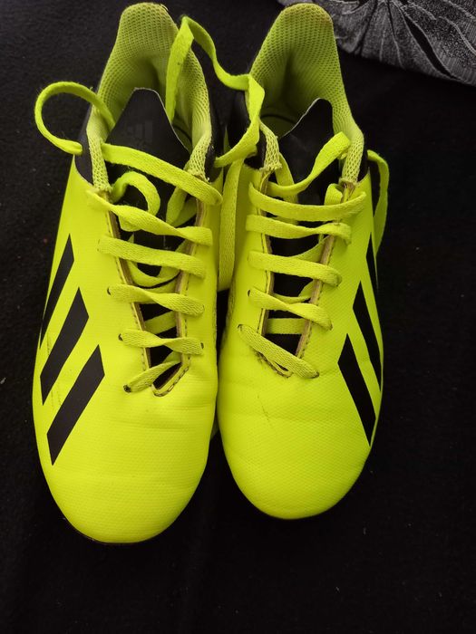 Детски бутонки Adidas