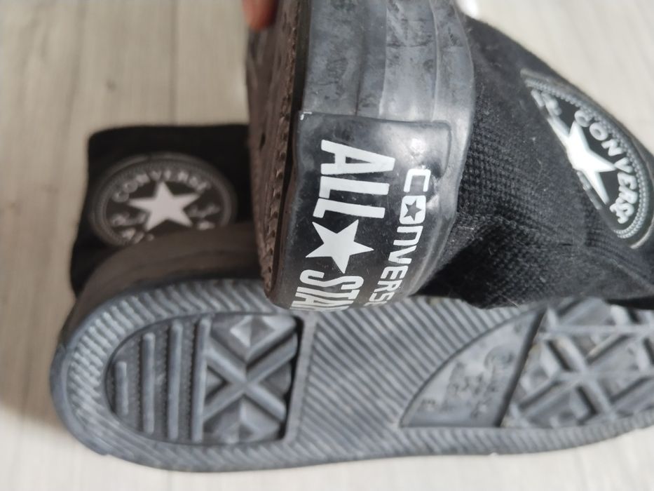 Конвера черные  в идеальном состоянии