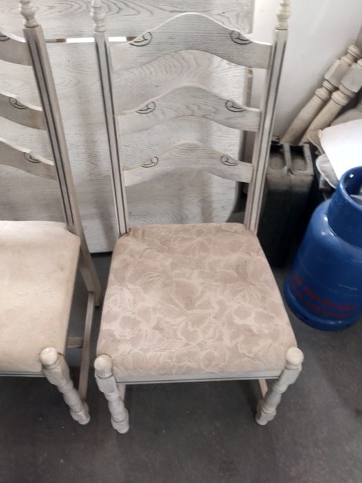 Mobila+masa cu 12 scaune